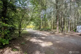 private driveway to property