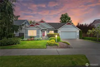 Welcome Home to Gem Place!
