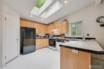 Spacious Kitchen