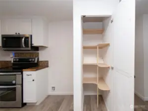 KITCHEN PANTRY