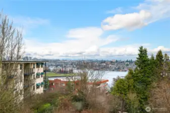 Views of Lake Union and the Cascade Mountains from the main floor...