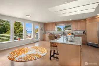 An abundance of space and cabinetry in this open kitchen!