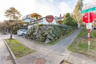 corner 8000sq ft lot