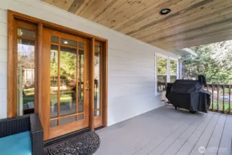 The door leads into the living room. Look at those ceilings!!