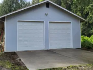 Who doesn't want a Shop/Garage on steroids?  This beauty boasts oversized doors and a loft for extra storage.