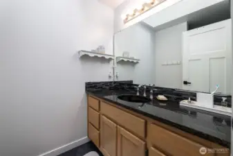The upstairs main bath has lots of counterspace!