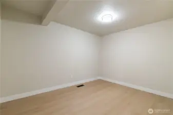 Den / office or possible 3rd bedroom