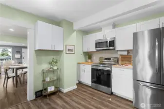 Plenty of storage in the kitchen