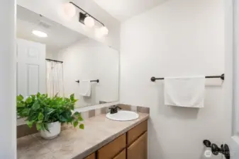 nice vanities throughout