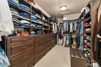 Huge walk-in closet with built-ins to keep you organized. this shot is 2/3rd of the closet. the rest is behind. No need for dressers with the generous amount of built-ins