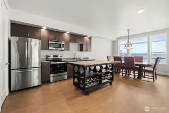 Full kitchen in the community room