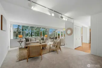 Stunning glass solarium