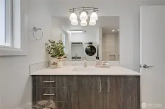 Full bath custom vanity