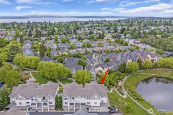 This drone photo shows the proximity to all the West Seattle has to offer! So many fantastic restaurants, coffee shops, wineries, shops, grocery stores, parks, beaches, and more!