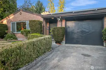 Classic mid-century bungalow in an ideal setting.