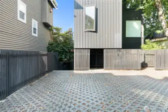 One off street parking spot is located off the alley.