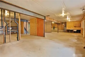 1,470 Sq Ft Of Basement Space With Unlimited Potential