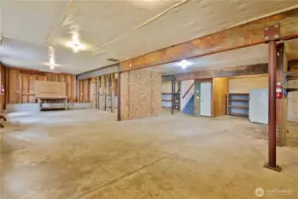 Workshop? Theater? Game Room? ADU? Up To You!