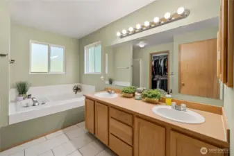 Your private retreat: a 5-piece master bath with everything you need