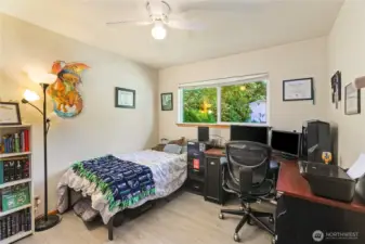 2nd bedroom used as office too