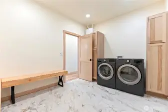 Laundary/mudroom