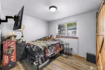 2nd Bedroom