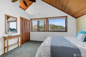 Bedroom - 3rd Floor