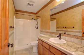 Bathroom of the Kitchen hall