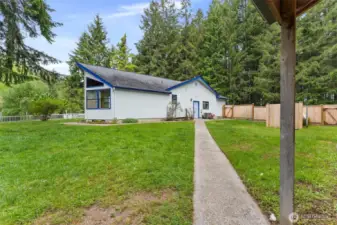 Just a short walk from the garage/house to the shop.