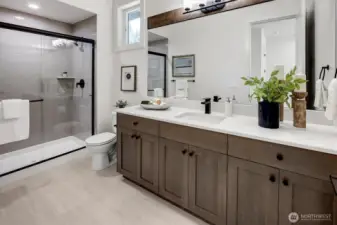 Main Floor Guest Suite Bath