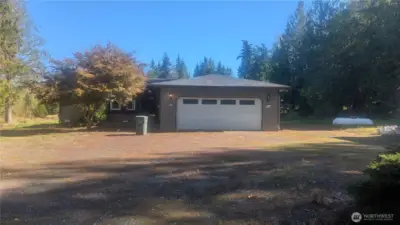 3080  Main House