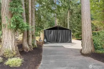 huge pole building large enough for 4 cars