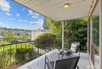 Patio with territorial views. Remote control light installed.