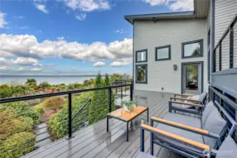 Welcome to Foulweather Bluff!