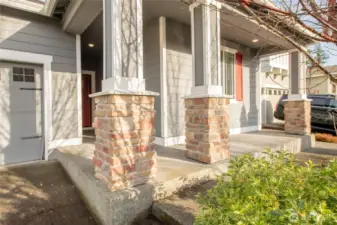 Large covered front porch for year round enjoyment