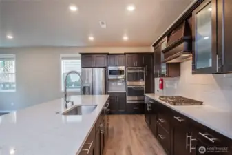 Check out the double ovens!