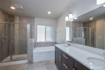 5 piece bath with separate toilet room