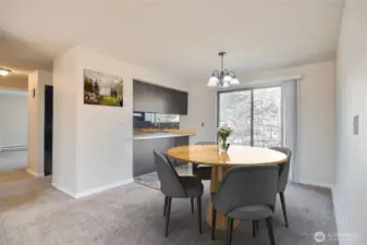 Dining room/ virtual staged