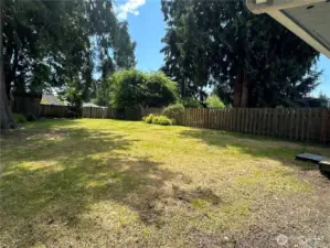 Huge backyard of left side unit