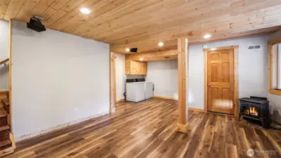 Includes a large storage room (not shown) and closet housing the forced air propane furnace.