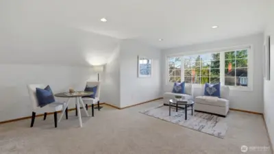 Bonus room/5th BR above the garage