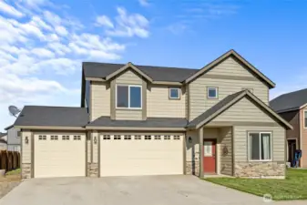 This beautiful 2015 home with 3-car garage is filled with curb appeal!