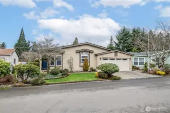 Welcome to the most meticulous home you'll see!