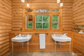 Private primary ensuite