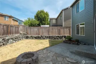 Nice big back yard.
