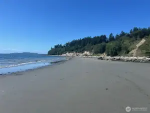 Beautiful sandy beach nearby. Low tide is amazing.