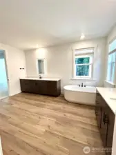 free standing soaking tub