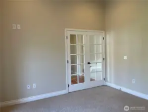 Den/Office w French Doors