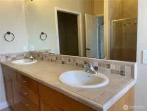 Primary Full Bath