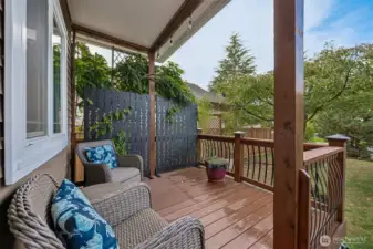 Seller says she loves to watch deer, bunnies & hummingbirds from the front covered porch.